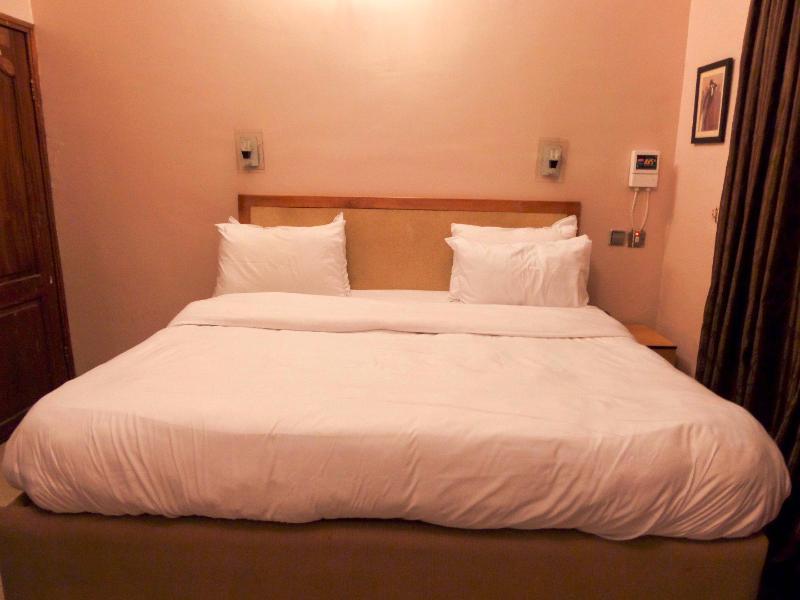 Dv8 Hotel Lagos Exterior photo